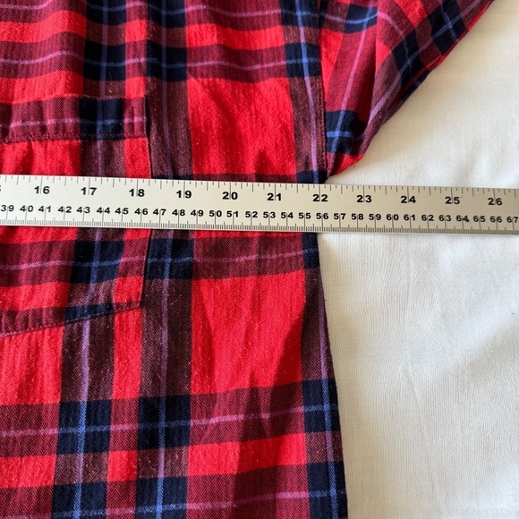 Old Navy Women's Large Red Plaid BOYFRIEND Button Up Flannel Shirt Casual Relax - Picture 12 of 16